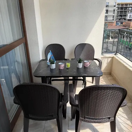 Bayview Family - б-23 Sarafovo Apartman
